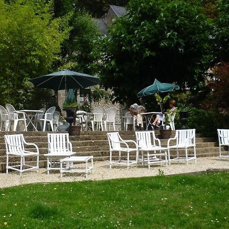 Logis Hotel Du Chateau Combourg Zewnętrze zdjęcie