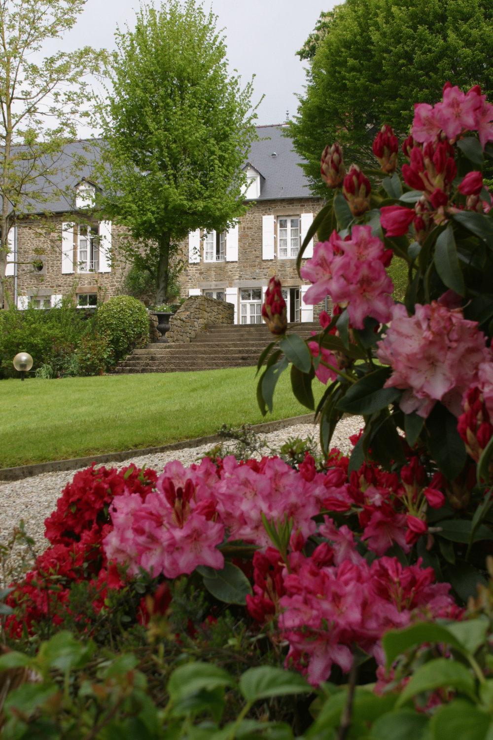 Logis Hotel Du Chateau Combourg Restauracja zdjęcie
